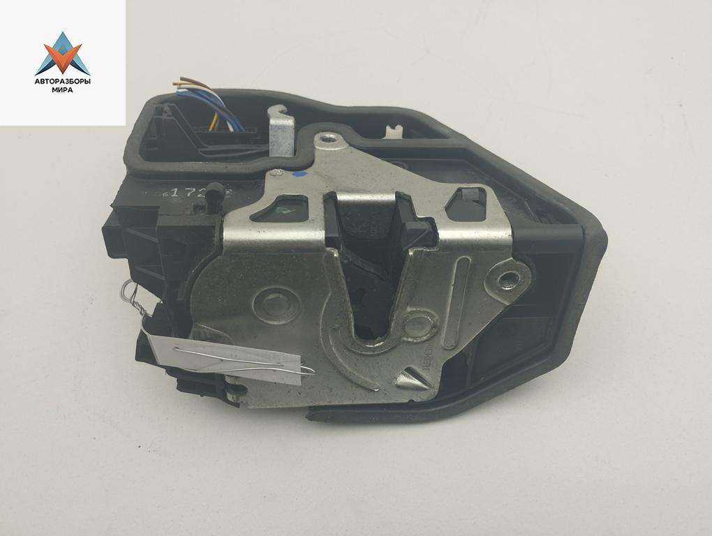 замок двери задней правой BMW 5 серия E60/E61 2004, 2.2 л., бензин, АКПП, серый, седан, 7167076 - фото №1