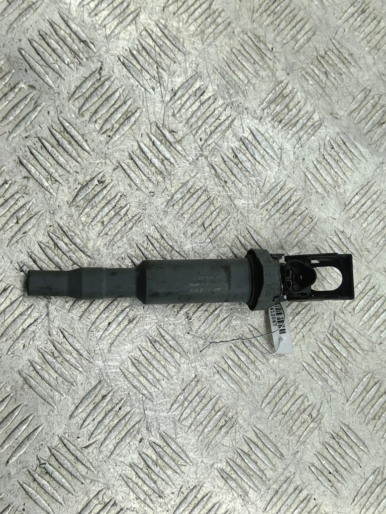 катушка зажигания BMW 3 E90/E91/E92/E93 2008, 2.0 л., бензин, МКПП, серый, универсал, 0221504471