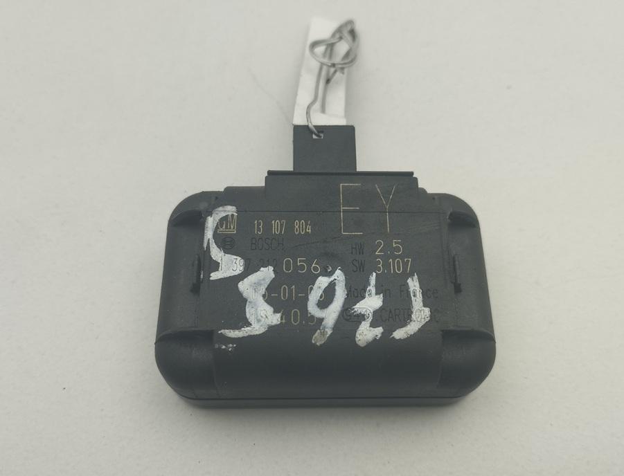 датчик дождя Opel Signum 2006, 1.9 л., дизель, МКПП, серый, хетчбэк 5 дв., 13107804