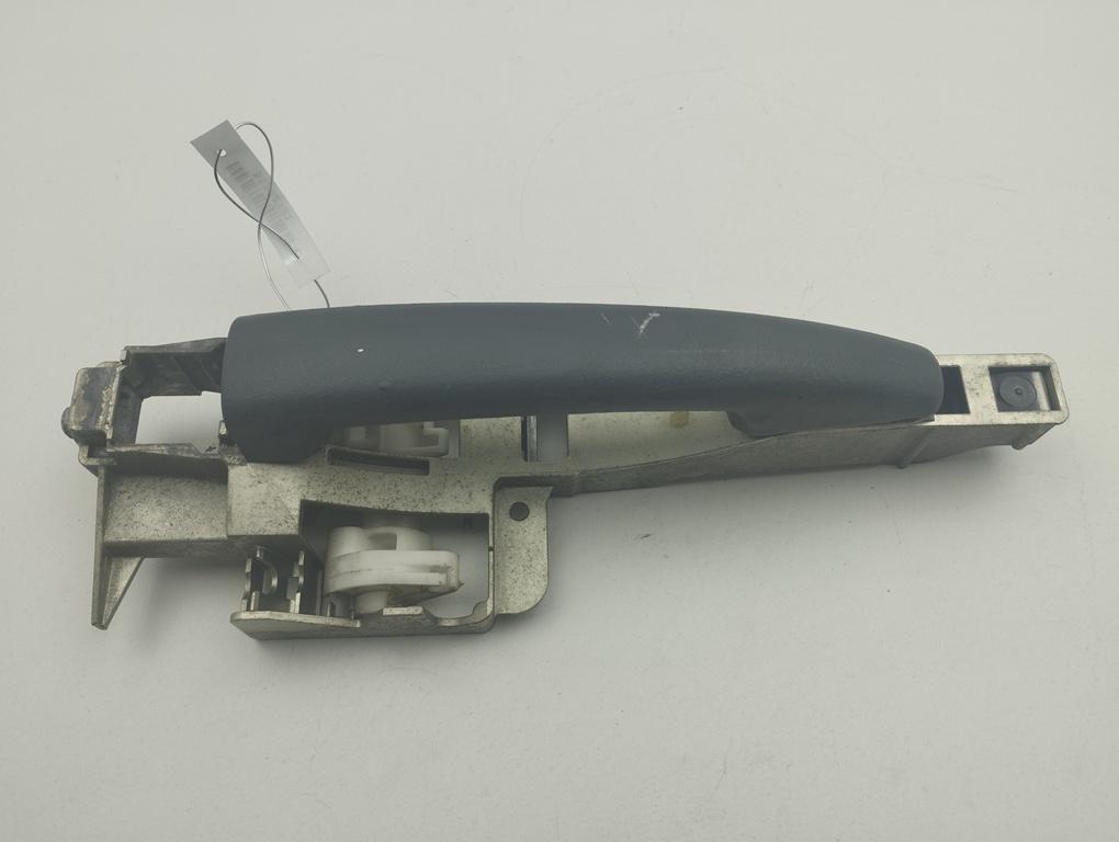 ручка наружная передняя левая Peugeot 407 2005, 2.0 л., дизель, МКПП, серый, универсал, 9653401680