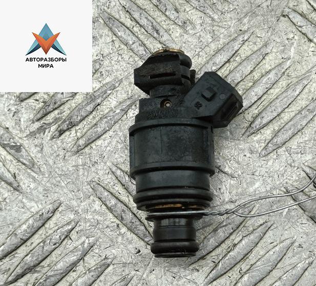 форсунка Opel Zafira 1 поколение (A) 2002, 1.8 л., бензин, МКПП, серый, минивэн, 90536149 - фото №1