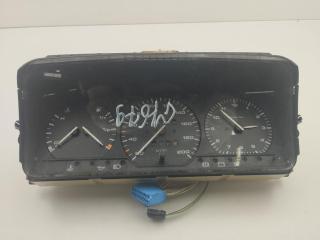 приборная панель Volkswagen Transporter T4 1993, 2.4 л., дизель, МКПП, красный, микроавтобус, 701919033DK