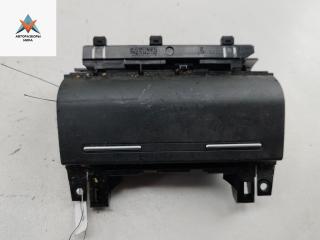 пепельница Audi A4 B7 2004, 2.0 л., бензин, МКПП, синий, седан, 8E0857951H