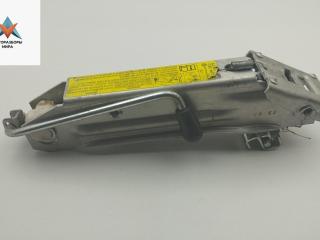домкрат Audi A6 4B/C5 1998, 2.4 л., бензин, МКПП, серый, седан, 8L0011031A