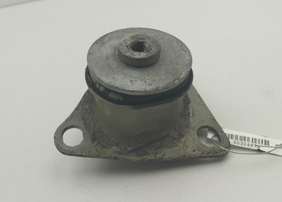 кронштейн (крепление) Audi A6 C4 1994, 2.6 л., бензин, МКПП, синий, седан