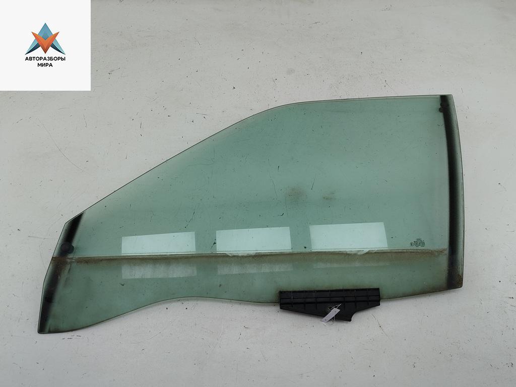 стекло двери передней левой Audi 80 8A/B3 1991, 1.8 л., бензин, МКПП, синий, седан, 43R001025 - фото №1