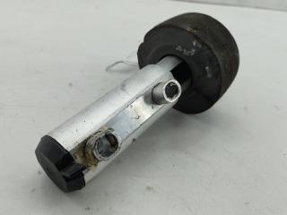 кронштейн заднего бампера Audi 80 8C/B4 1992, 2.0 л., бензин, МКПП, серый, седан, 8A0807332A
