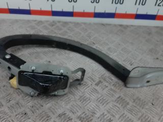 петля крышки багажника Jaguar XE X760 2016, 2.0 л., дизель, МКПП, седан