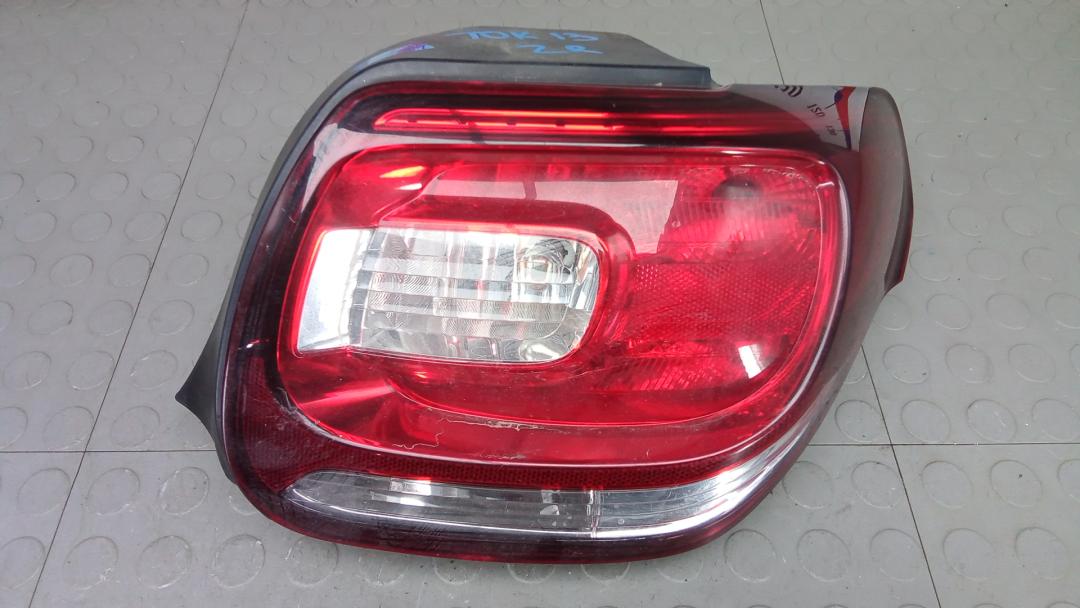 фонарь задний правый Citroen DS3 1 поколение 2012, 1.6 л., дизель, МКПП, хетчбэк 5 дв. - фото №1