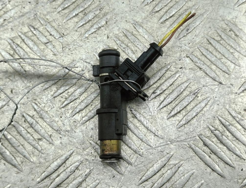 форсунка Lancia Phedra 2003, 2.0 л., бензин, МКПП, серый, минивэн, 01F003A