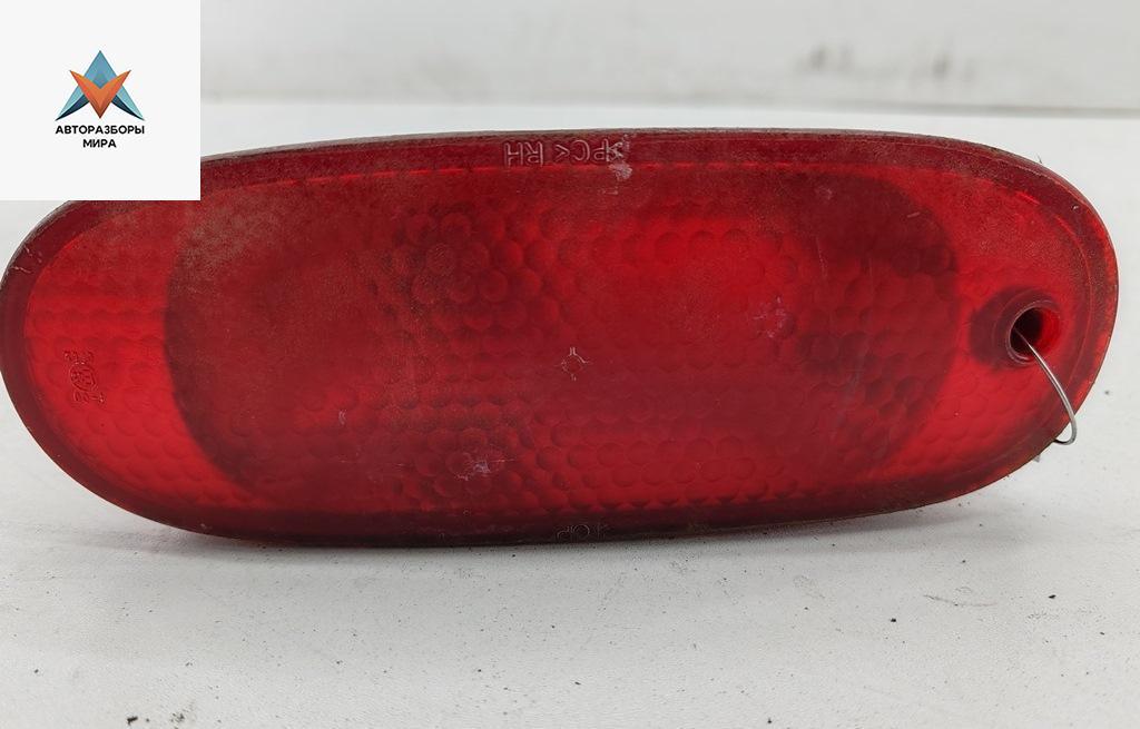 фонарь противотуманный правый Hyundai Coupe 2002-2007 2002, 2.0 л., бензин, МКПП, красный, купе, 924022C030 - фото №1