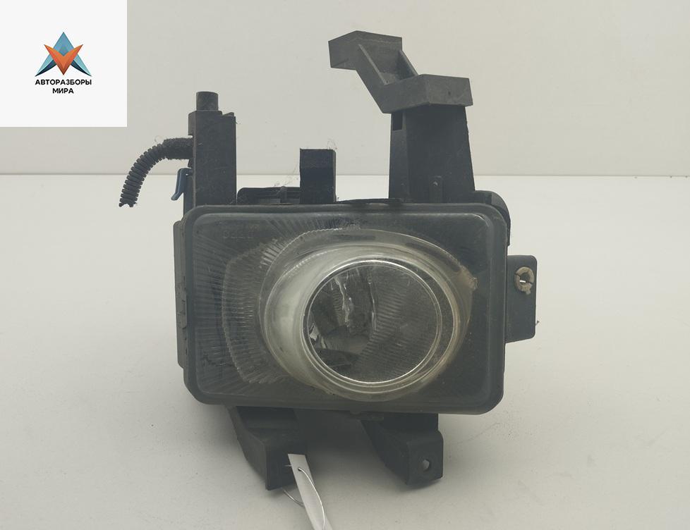 фара противотуманная левая Opel Zafira 2 поколение (B) 2006, 1.9 л., дизель, МКПП, чёрный, минивэн - фото №1