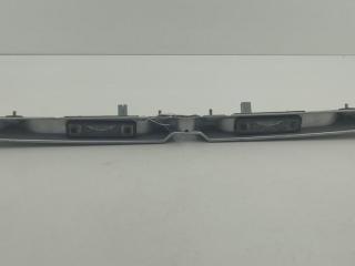 накладка подсветки номера Opel Zafira 1 поколение (A) [рестайлинг] 2003, 1.8 л., бензин, АКПП, серый, минивэн, 90579631