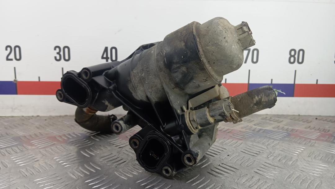 Корпус масляного фильтра дизельный Nissan X-Trail T32 2015, 1.6 л., дизель, МКПП, внедорожник 5 дв., 2130500QAE, 1520100Q0B - фото №1