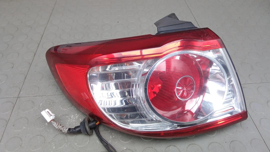 фонарь задний левый Hyundai Santa Fe 3 поколение (DM) 2012, 2.2 л., дизель, АКПП, внедорожник 5 дв. - фото №1