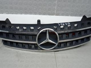 решетка радиатора Mercedes-Benz M-Класс W164 [рестайлинг] 2009, 3.0 л., D ML320 CDI, дизель, АКПП, внедорожник 5 дв.