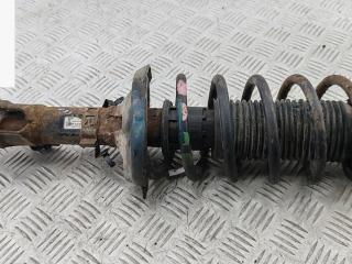 стойка передняя Volkswagen Vento 1 поколение 1997, 1.6 л., бензин, АКПП, зелёный, седан, 1H0413031