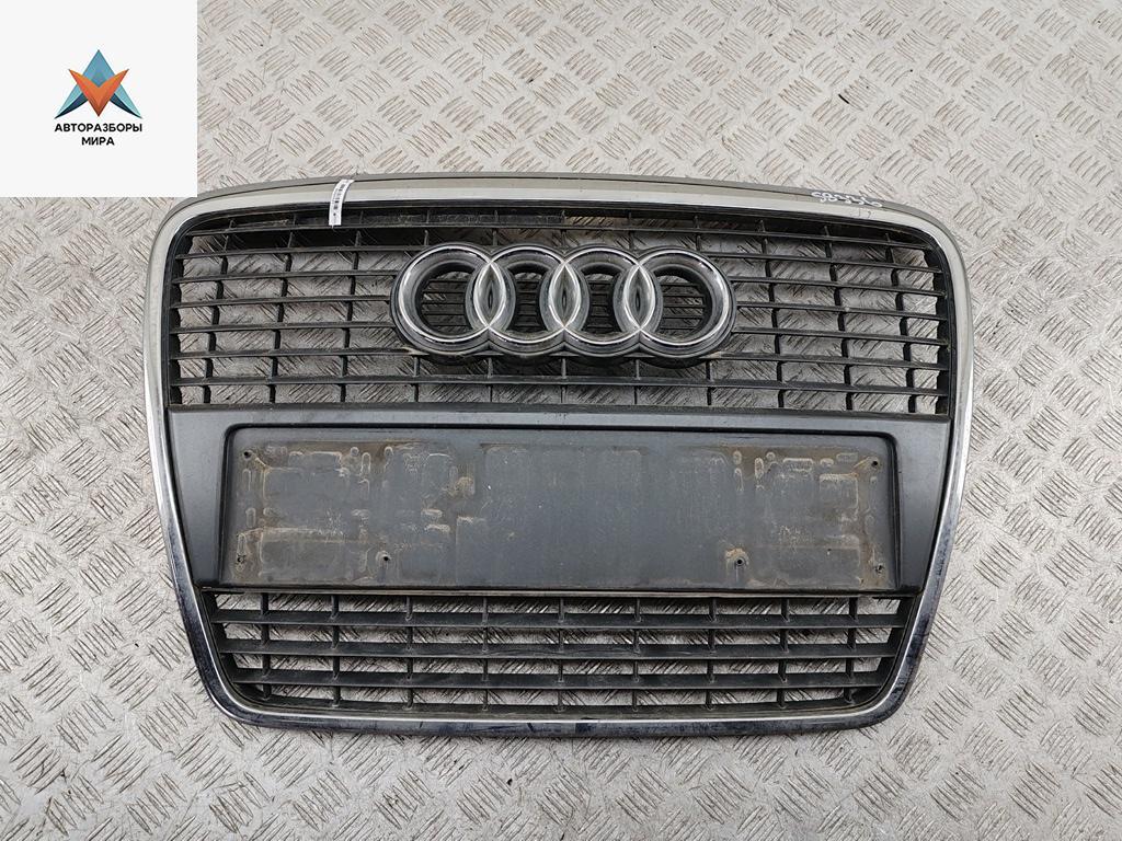 решетка радиатора Audi A6 4F/C6 2004, чёрный, седан, 4F0853651 - фото №1