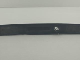 накладка подсветки номера Audi A6 4F/C6 2004, 2.0 л., дизель, МКПП, чёрный, седан, 8E0827574C