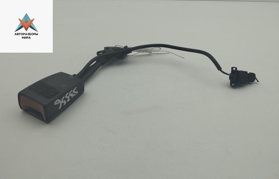 замок ремня безопасности Audi A6 4F/C6 2004, 2.0 л., дизель, МКПП, чёрный, седан, 8E0857755D - фото №1