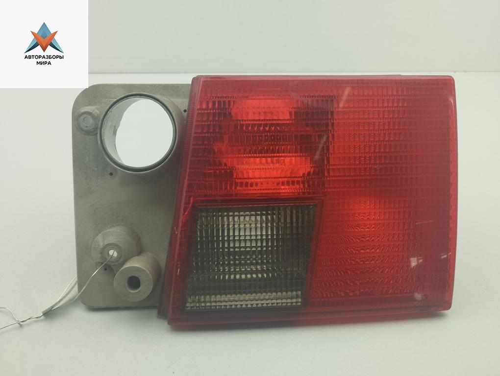 фонарь крышки багажника правый Audi A6 4A/C4 1996, 2.6 л., бензин, АКПП, серый, седан, 4A0945094 - фото №1