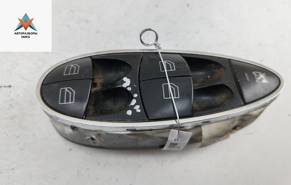 блок управления стеклоподъемниками Mercedes-Benz E-Класс W211/S211 2003, 2.2 л., дизель, МКПП, чёрный, универсал, 2118219951 - фото №1