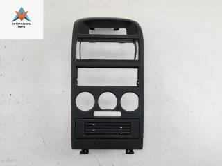 консоль салона (центральная часть) Opel Astra G 2000, 1.6 л., бензин, МКПП, серый, хетчбэк 5 дв., 24425369