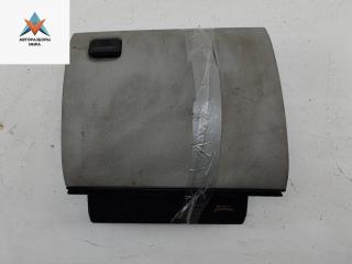 бардачок Opel Omega B 1995, 2.0 л., бензин, МКПП, красный, седан, 90459981