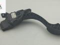 педаль Ford Mondeo 4 поколение 2009, 2.0 л., дизель, АКПП, белый, универсал, 6G929F836NC - фото №2