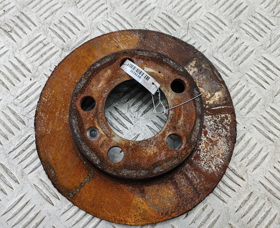 диск тормозной задний Volkswagen Bora 1 поколение 2001, 1.6 л., бензин, МКПП, серый, универсал - фото №1