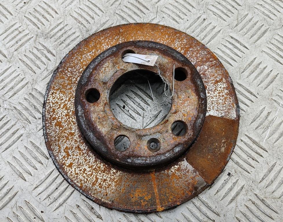 диск тормозной задний Volkswagen Bora 2001, 1.6 л., бензин, МКПП, серый, универсал