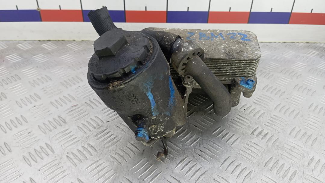 Корпус масляного фильтра дизельный Volkswagen Transporter T5 2004, 2.5 л., дизель, МКПП, микроавтобус - фото №1