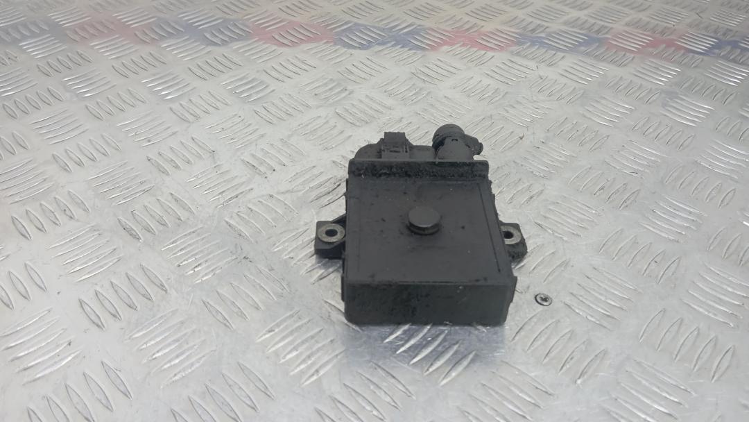 реле накала свечей BMW 7 серия F01/F02 2008, 3.0 л., дизель, АКПП, седан, 0003787001 - фото №1