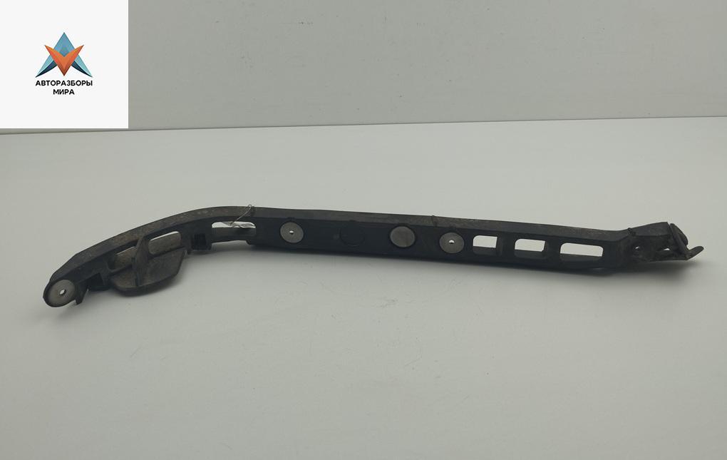 кронштейн заднего бампера Opel Astra G 1999, 1.8 л., бензин, АКПП, серый, универсал, 90559531 - фото №1