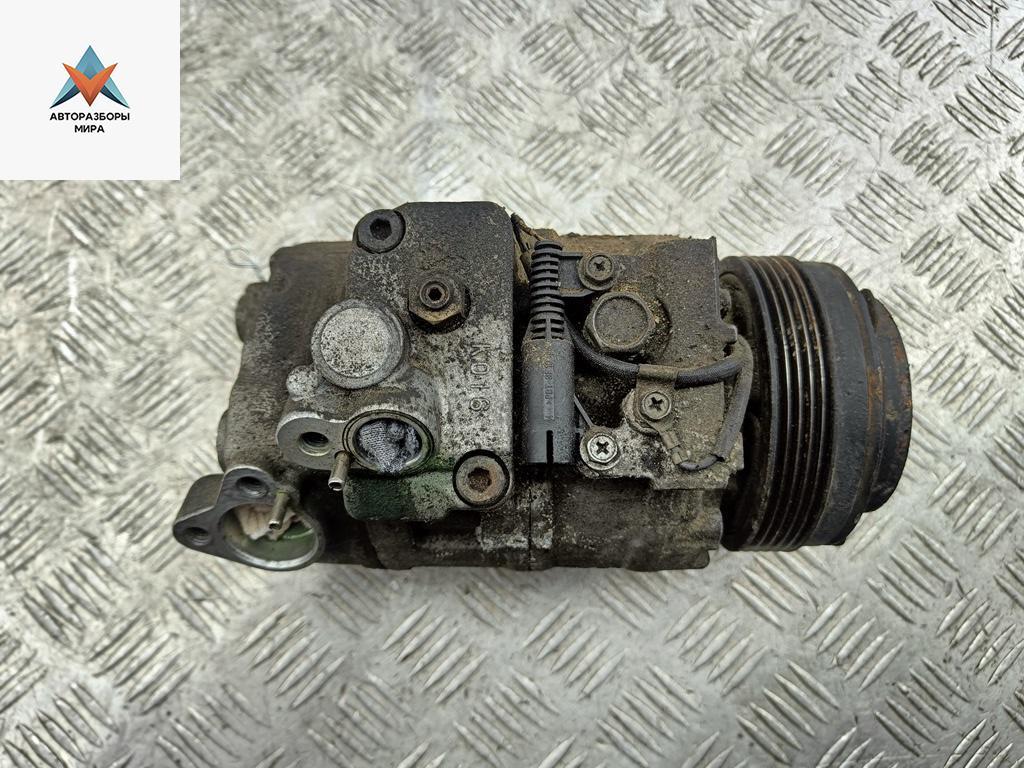 компрессор кондиционера BMW 5 серия E39 1999, 2.0 л., бензин, 8379924 - фото №1