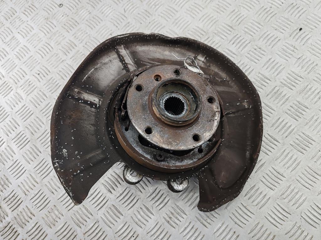 ступица задняя правая BMW 5 E60/E61 2004, 2.2 л., бензин, АКПП, серый, седан