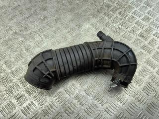патрубок турбины Audi A4 B7 2005, 2.0 л., дизель, 8E0129615J