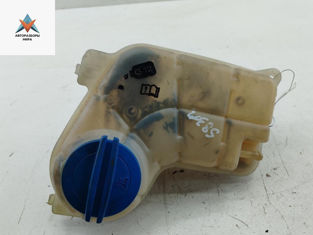 бачок расширительный Audi A4 B7 2005, 2.0 л., дизель, 8E0121403 - фото №1