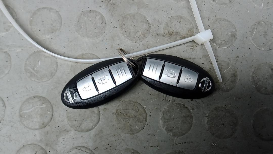 ключ-карта Nissan Qashqai 2 поколение 2015, 1.5 л., дизель, МКПП, внедорожник 5 дв. - фото №1