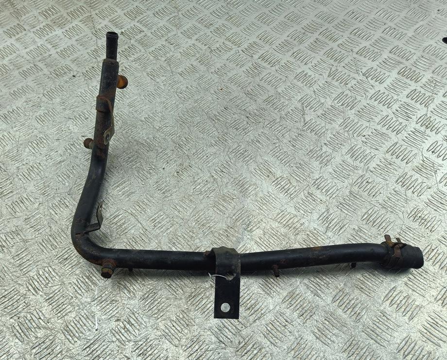 трубка охлаждающей жидкости Volkswagen Transporter T4 1993, 2.4 л., дизель, МКПП, 074121065L