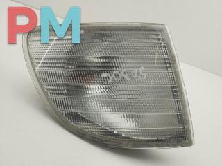 Поворотник (указатель поворота) правый Mercedes-Benz Vito 2001, 2.2 л., дизель, МКПП, чёрный, микроавтобус, 6388200921