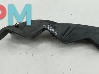 кронштейн переднего бампера Volkswagen Passat B6 2007, 2.0 л., дизель, МКПП, синий, универсал, 3C0807890