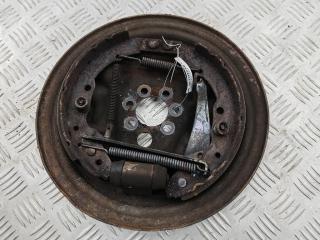 защитный кожух тормозного механизма Volkswagen Passat B4 1995, 1.8 л., бензин, МКПП, красный, универсал