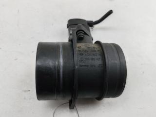 Расходомер (измеритель потока воздуха) Volkswagen Passat B6 2007, 2.0 л., дизель, МКПП, синий, универсал, 074906461B