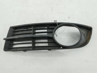 рамка фары противотуманной левой Volkswagen Touran 1 поколение 2004, 2.0 л., дизель, МКПП, серый, минивэн, 1T0853665A