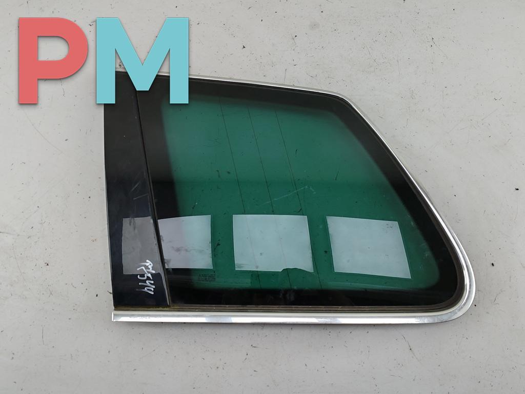стекло (иные) Volkswagen Touareg 1 поколение 2005, 2.5 л., дизель, АКПП, чёрный, внедорожник 5 дв., 43R001090 - фото №1