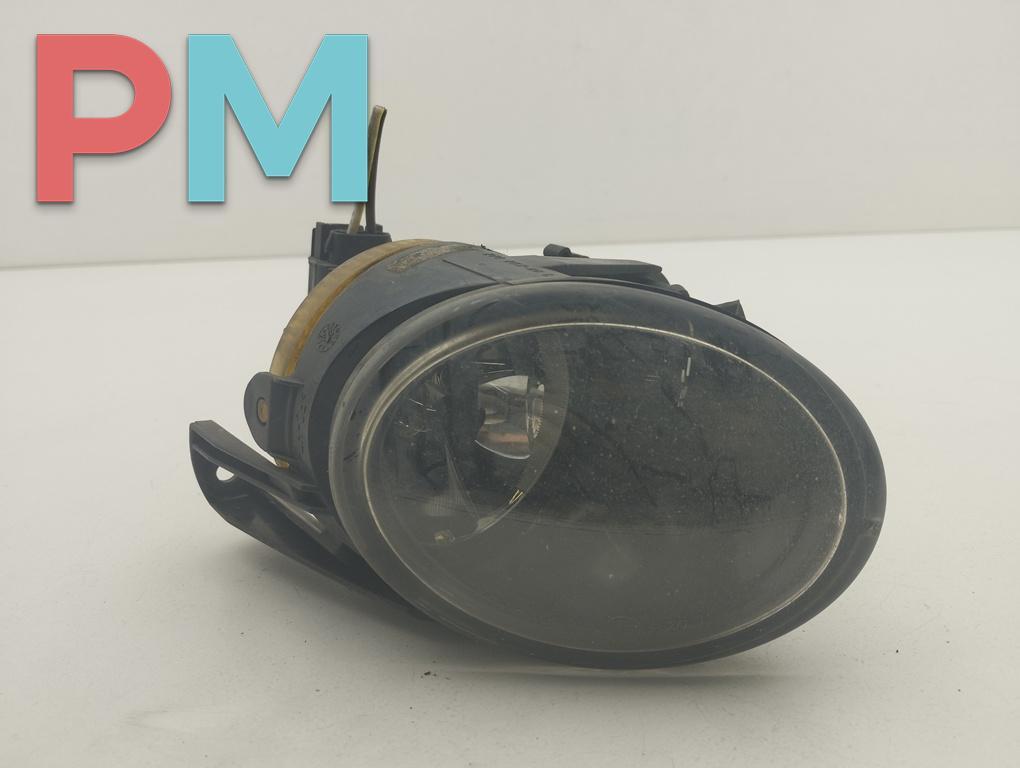 фара противотуманная левая Volkswagen Passat B6 2009, 2.0 л., дизель, АКПП, серый, универсал, 27129300 - фото №1