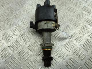 распределитель зажигания (трамблёр) Volkswagen Passat B5 1997, 1.6 л., бензин, МКПП, красный, универсал, 050905205AS