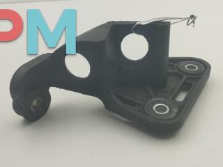 кронштейн (крепление) Volkswagen Passat B6 2007, 2.0 л., дизель, МКПП, синий, универсал, 1K0711788J