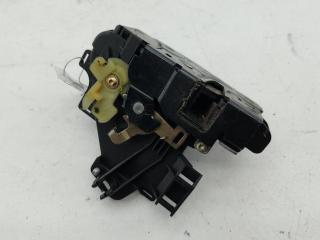 замок двери передней правой Volkswagen Caddy 3 поколение 2005, 2.0 л., дизель, МКПП, белый, фургон, 3B1837016